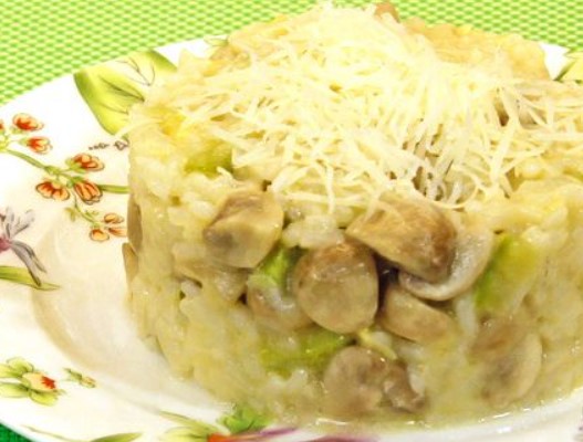 Risotto with Mushrooms and Zucchini