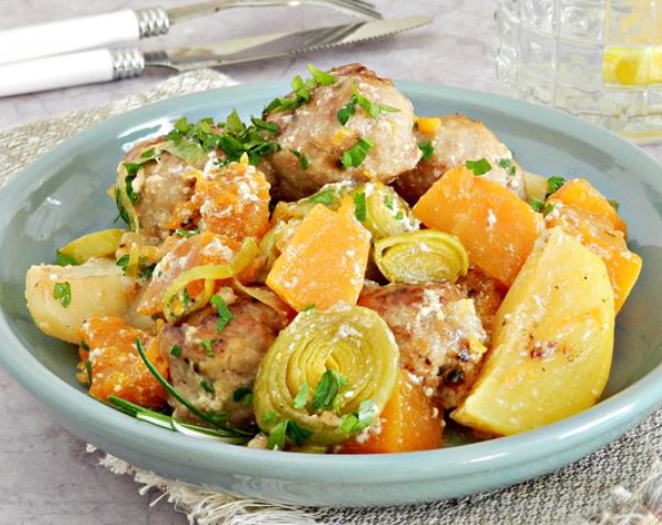 Meatballs With Pumpkin, Potatoes and Leeks Baked in Cream