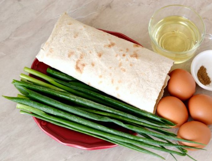 Lavash Envelopes with Boiled Eggs and Green Onions step 2