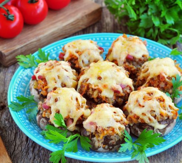 Mushrooms Stuffed with Buckwheat