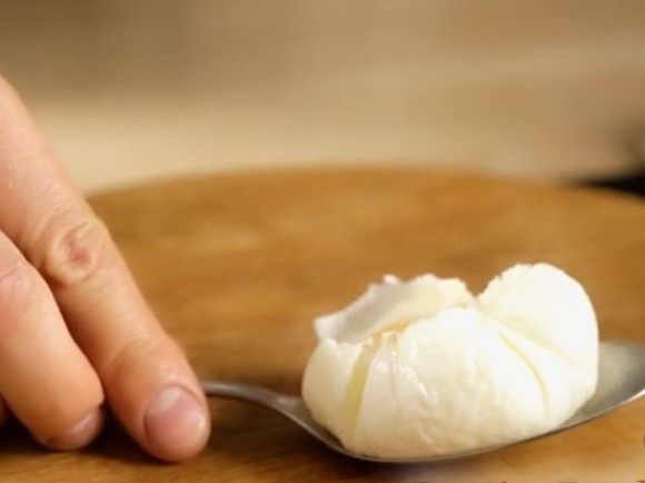 Poached Eggs step 7