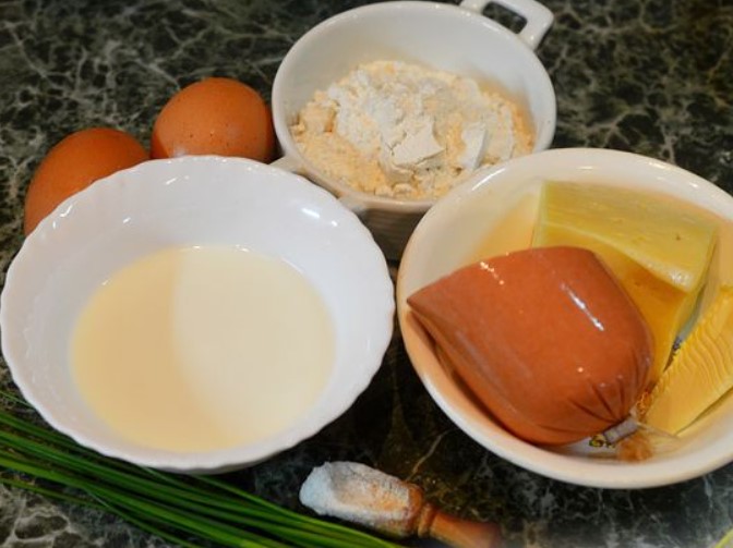 Omelet Casserole “Matafan” with Sausage and Cheese step 1