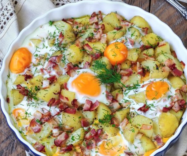 Young Potatoes Baked with Bacon and Eggs