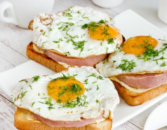Ham and Fried Egg Sandwiches