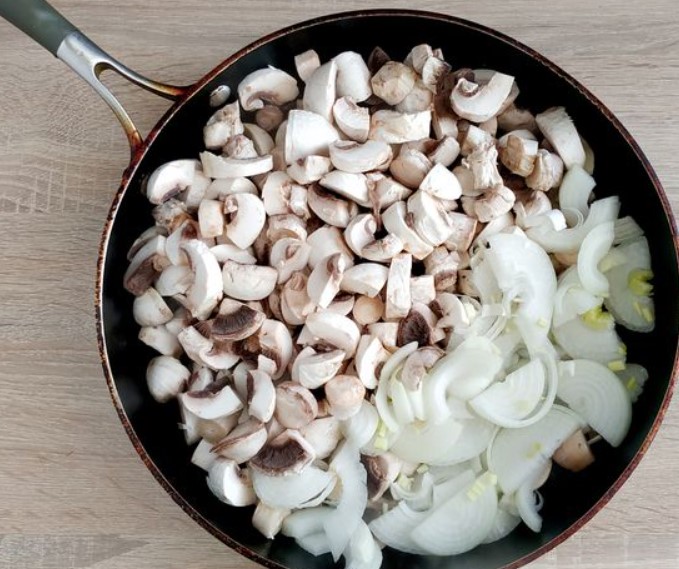 Dumplings with Mushrooms step 5