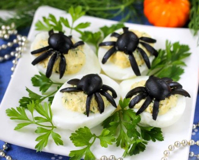 Spider Stuffed Eggs