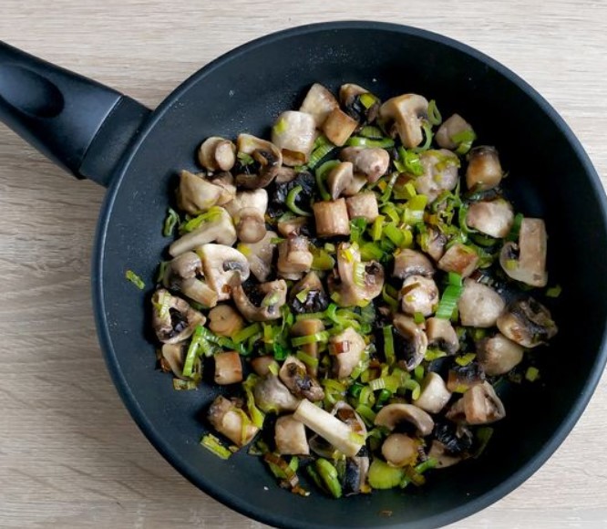 Potato Casserole with Mushrooms and Leeks step 4