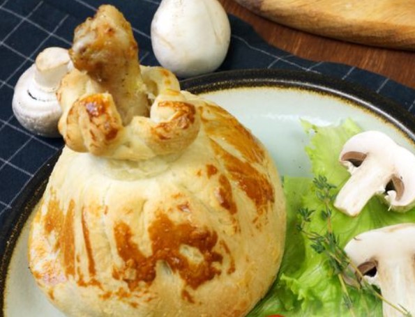 Chicken Legs in “Bags” with Potatoes and Mushrooms