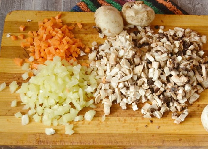 Savoy Cabbage Rolls with Chicken and Mushrooms step 2