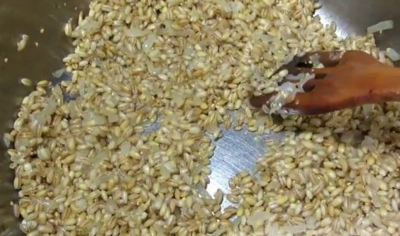 Perlotto With Mushrooms and Green Peas step 10