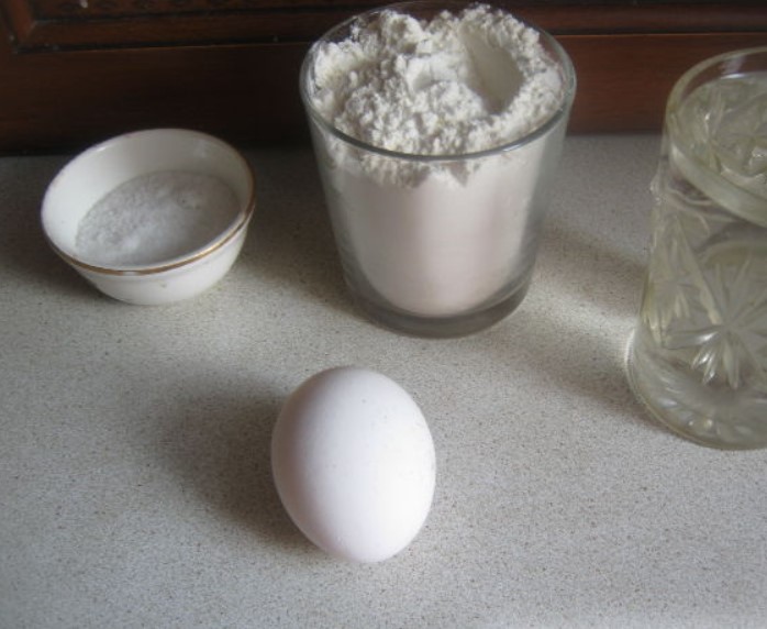 Dough for Beshbarmak step 1
