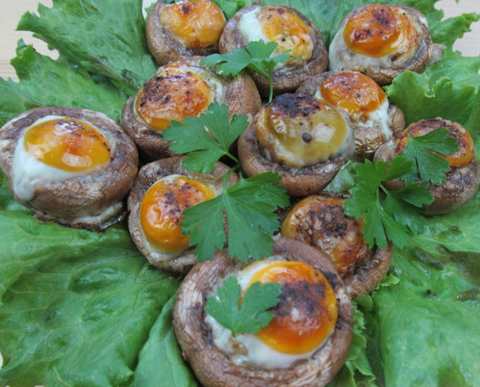 Mushrooms Stuffed with Quail Eggs