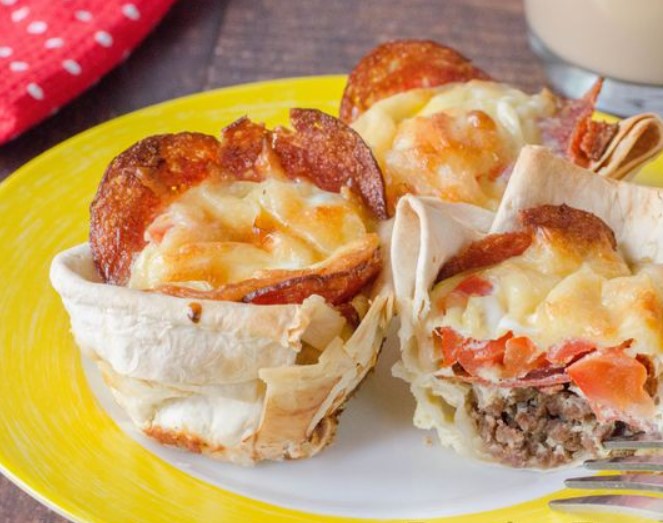 Omelet in Pita Bread with Minced Meat, Cheese and Sausage