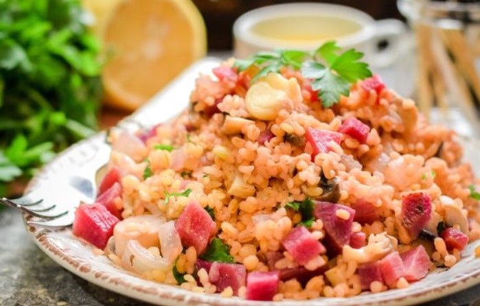 Bulgur with Mushrooms and Turnips