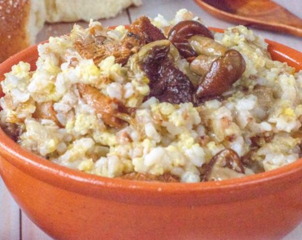 Porridge “Friendship” Made of Rice, Buckwheat and Millet, with Wild Mushrooms