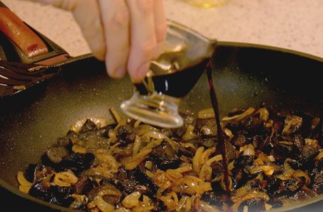 Green Beans with Mushrooms step 8