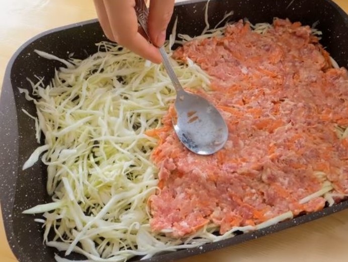 Lazy Stuffed Cabbage Rolls in the Oven step 5