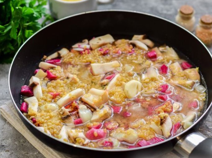 Bulgur with Mushrooms and Turnips step 7