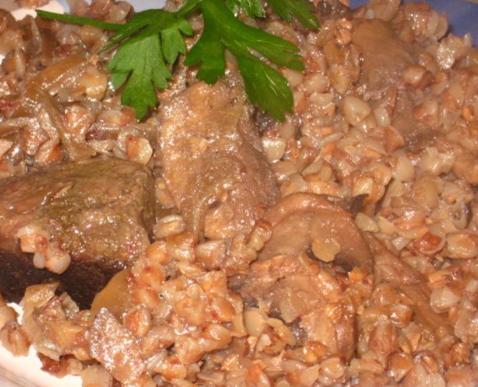 “Bistro” – Buckwheat with Liver and Mushrooms