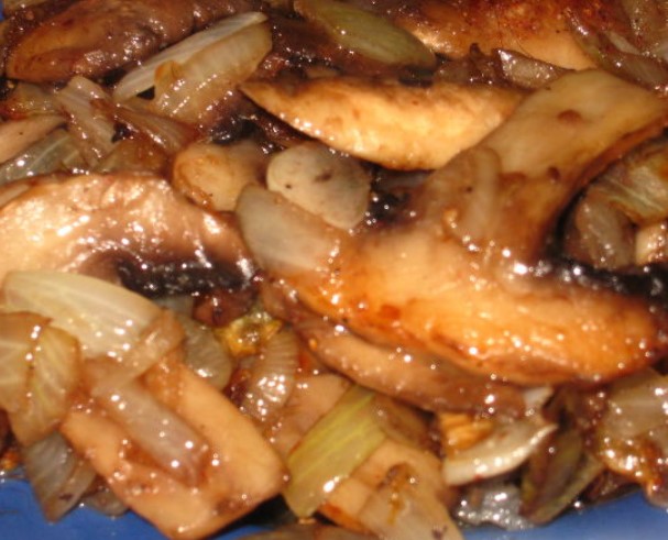 Fried Mushrooms with Onions