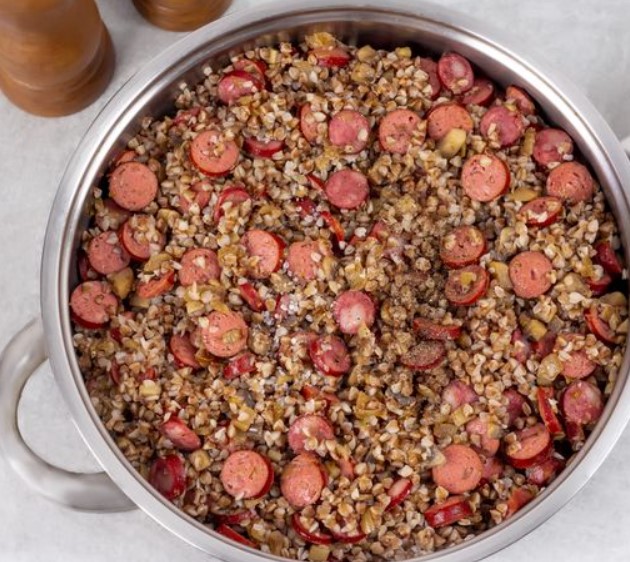 Buckwheat with Sausages and Mushrooms step 8
