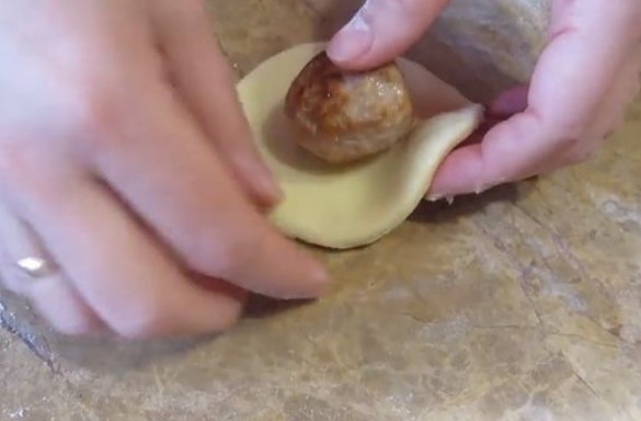Meatballs in Potato Dough step 17