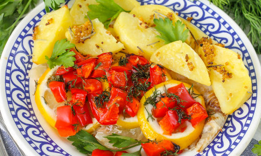 Baked Fish with Bell Pepper
