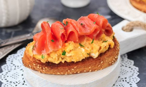 Toast with Omelet and Red Fish