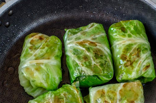 Cabbage Rolls with Fish step 16