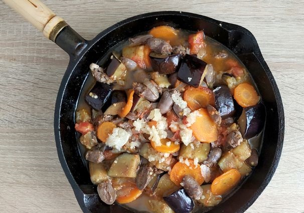 Chicken Hearts Stewed with Eggplant and Tomatoes step 15