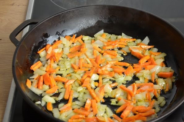 Cabbage Stewed with Pumpkin and Mushrooms step 3