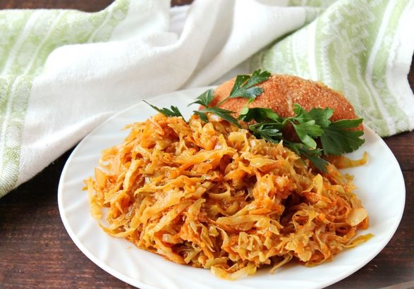 Cabbage Stewed with Apple, Celery and Tomato Paste