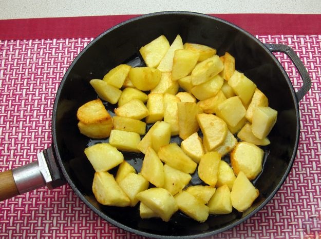 Cabbage Stewed with Beans, Potatoes and Tomato Paste step 8