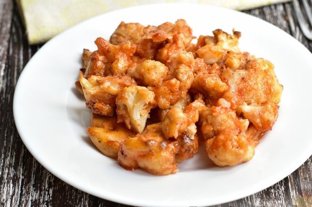 Baked Cauliflower in Tomato-Honey Sauce