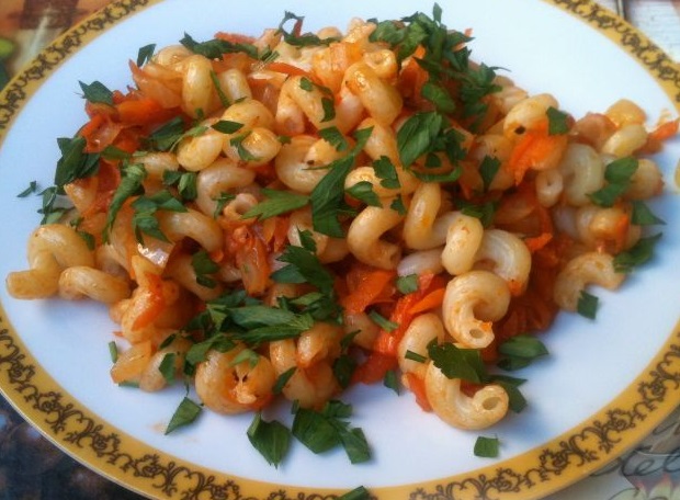 Pasta with Vegetable Fried
