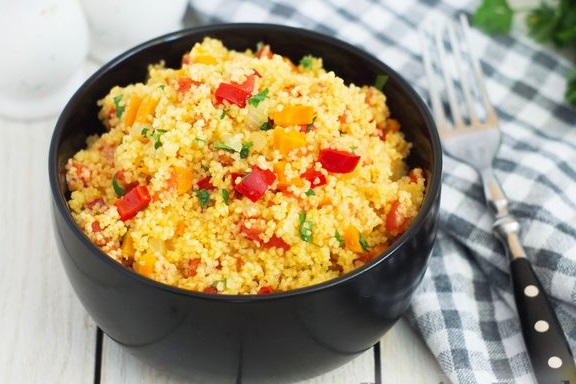 Couscous with Tomatoes and Bell Peppers