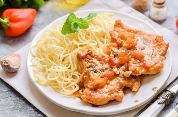 Chicken Chops with Tomato Sauce
