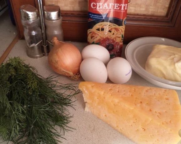 Spaghetti with Cheese and Eggs step 1