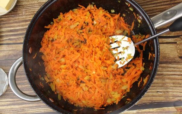 Peking Cabbage Casserole with Cheese step 2