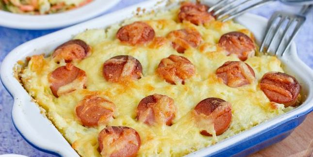 Potato Casserole with Sausages and Cheese