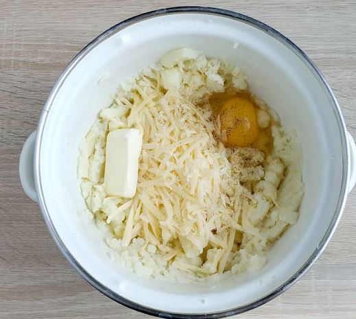 Potato Casserole with Sausages and Cheese step 5