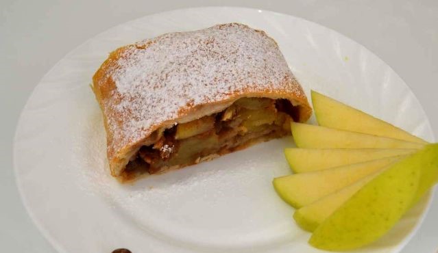 Apple Strudel