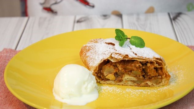 Apple Strudel