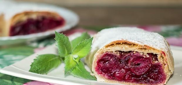 Cherry Strudel