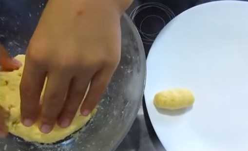Homemade Cheese Sticks step 1