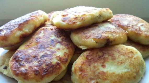 Fried Potato Zrazy with Liver