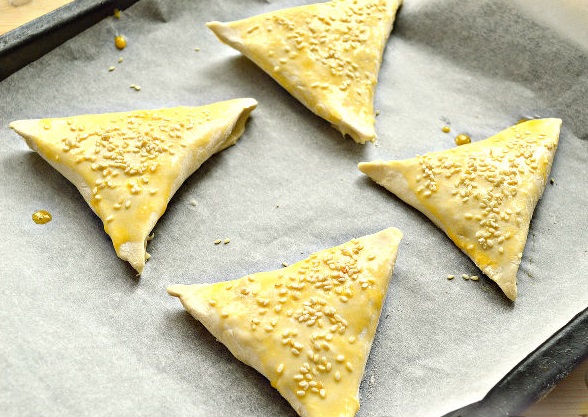 Samsa with Melted Cheese step 9