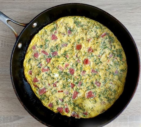 Minced Meat Zrazy with Omelette and Tomato (in the Oven) step 3