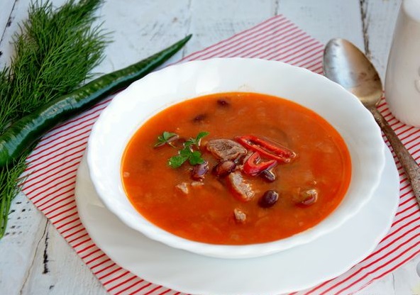 Spicy Tomato Soup with Beef and Canned Beans step 14