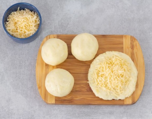 Potato Zrazy with Cheese step 5
